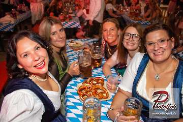 www_photofloh_de_PflaelzerGaudiNaechte_HermesHouseBand_Messehalle_PS_17_10_2026-27