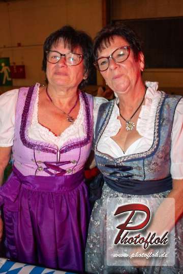 www_photofloh_de_PflaelzerGaudiNaechte_HermesHouseBand_Messehalle_PS_17_10_2026-54