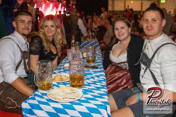 www_photofloh_de_PflaelzerGaudiNaechte_HermesHouseBand_Messehalle_PS_17_10_2026-196