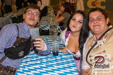 www_photofloh_de_PflaelzerGaudiNaechte_HermesHouseBand_Messehalle_PS_16_10_2026-29