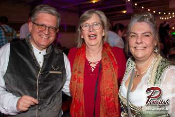 www_photofloh_de_PflaelzerGaudiNaechte_HermesHouseBand_Messehalle_PS_17_10_2026-81